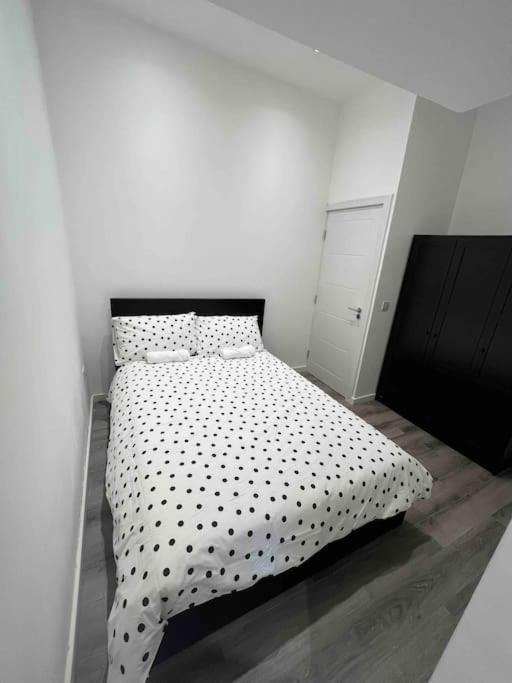 Stunning 3Br Maisonette In Brixton ロンドン エクステリア 写真
